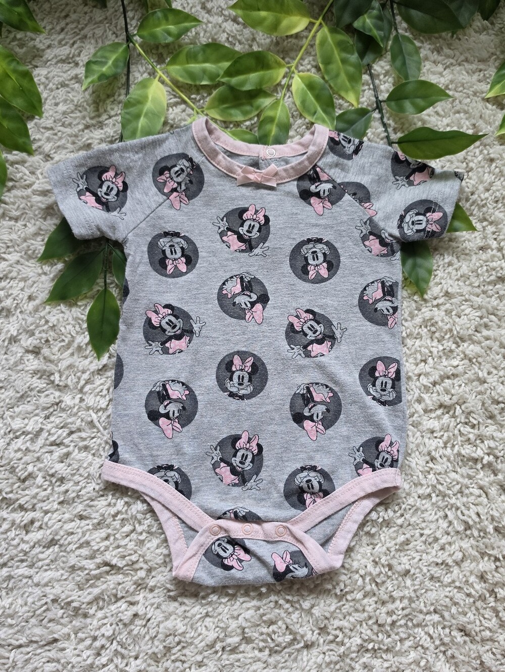 Baby Girl Minnie Mouse Onesie (6-9 Months)
